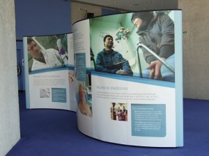 GSK2